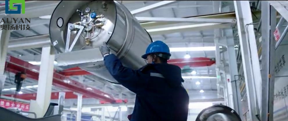 Контейнер для хранения Криогенный жидкий азот Автоцистерны СПГ Топливо Сосуд высокого давления Газовый баллон