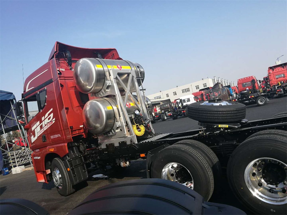 Cilindros de GNL de Bordo AUYAN: Revolucionando o Transporte de Energia Limpa em Todos os Setores